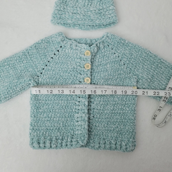 Crochet Baby Sweater and Hat Set - Picture 10 of 12